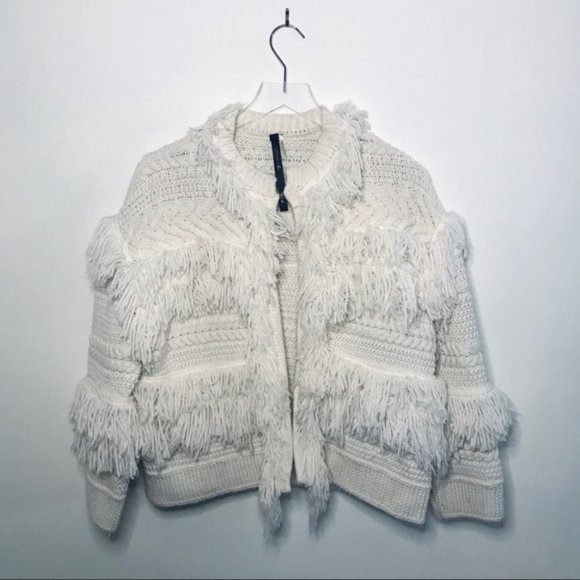 Renee C. Boho Thick knit cardigan with fringe - Picture 13 of 13